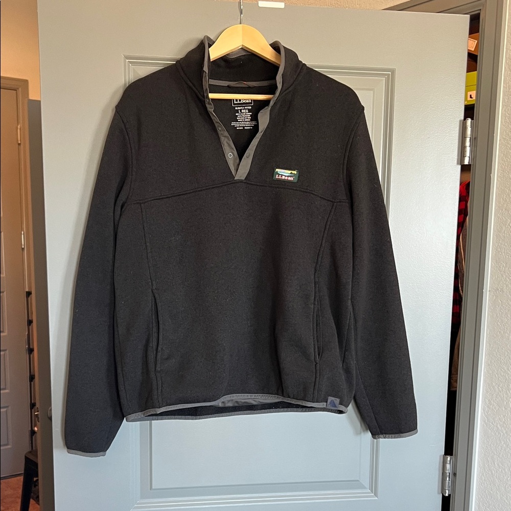 L.L. Bean Charcoal Fleece Pullover